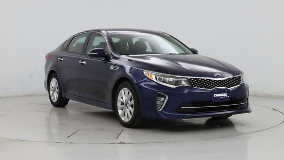 KIA OPTIMA 2018 5XXGT4L35JG192180 image