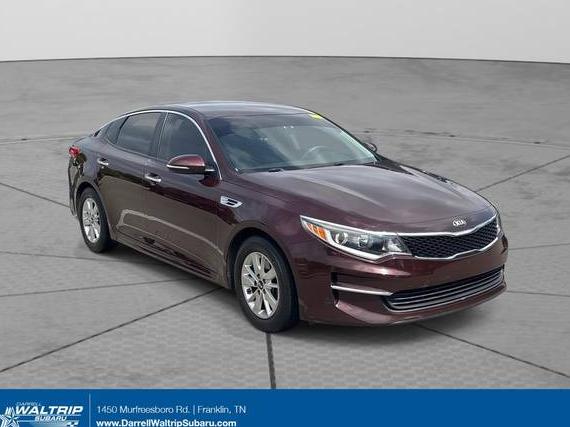 KIA OPTIMA 2018 5XXGT4L37JG234929 image