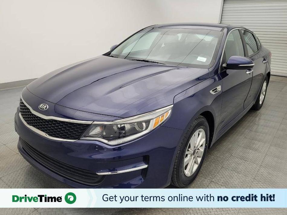 KIA OPTIMA 2018 5XXGT4L39JG226136 image