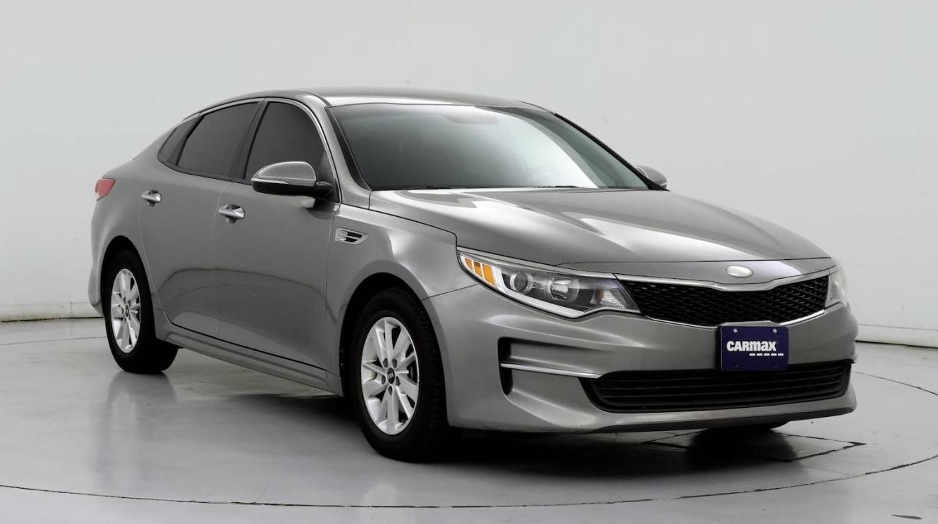 KIA OPTIMA 2018 5XXGT4L31JG219374 image