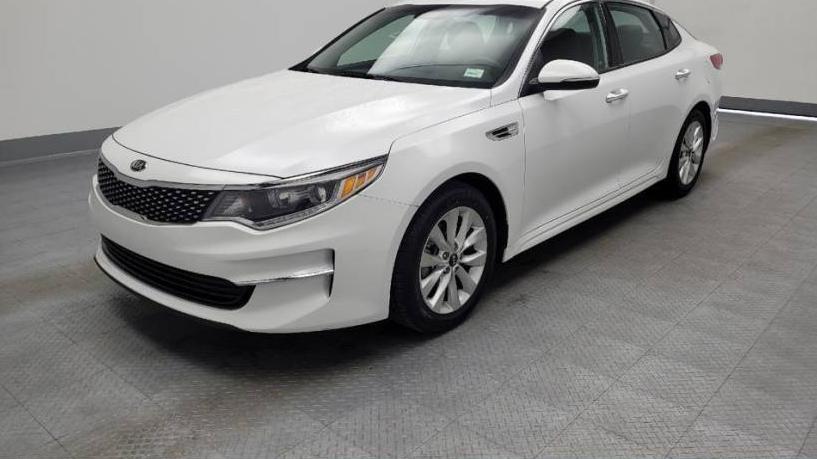 KIA OPTIMA 2018 5XXGU4L32JG262313 image