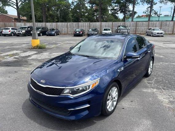 KIA OPTIMA 2018 5XXGT4L35JG274264 image