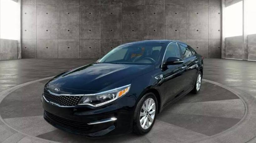 KIA OPTIMA 2018 5XXGU4L34JG218216 image