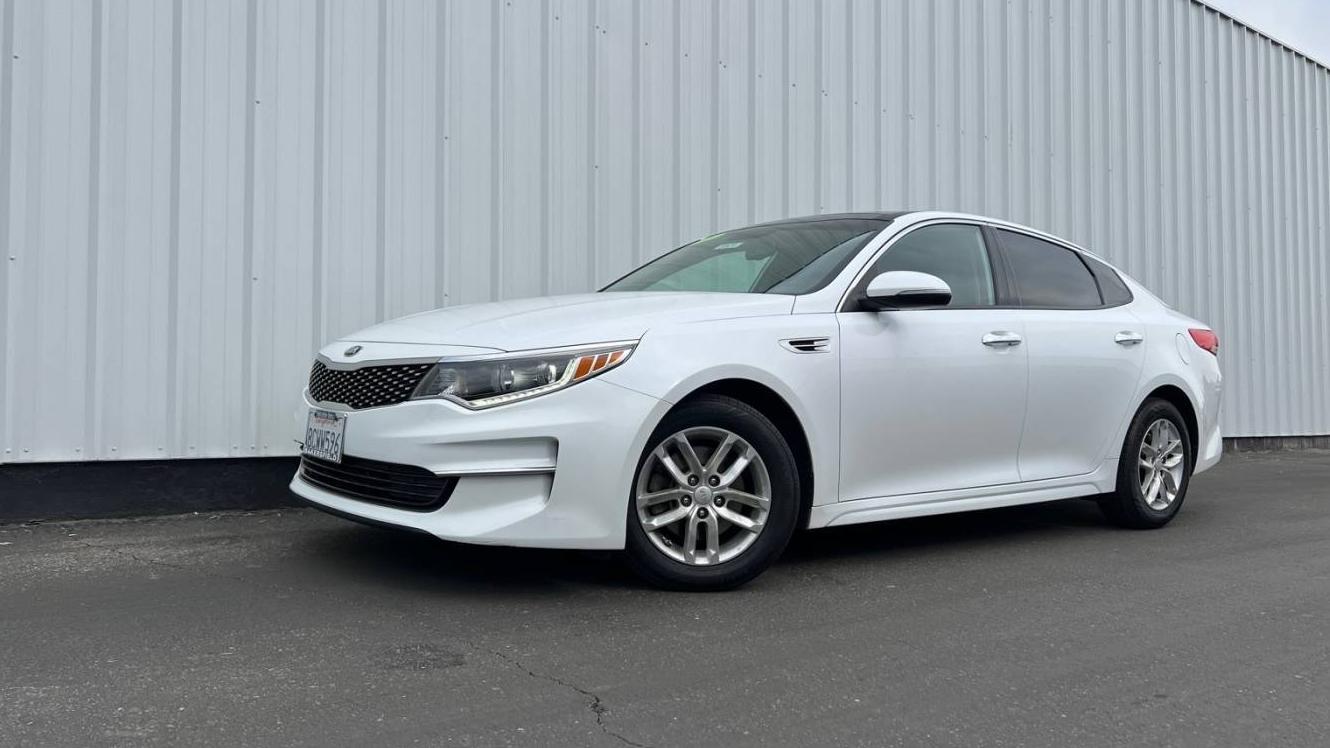 KIA OPTIMA 2018 5XXGU4L39JG182748 image