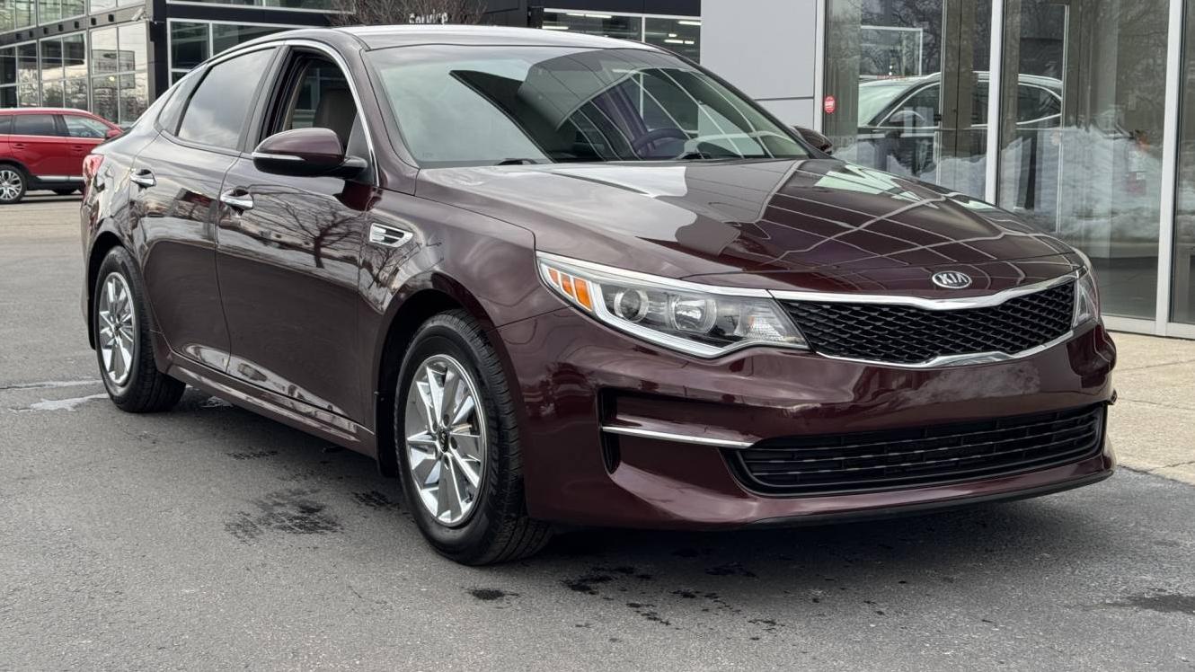 KIA OPTIMA 2018 5XXGT4L3XJG189274 image