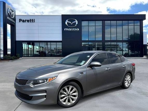 KIA OPTIMA 2018 5XXGU4L3XJG226398 image