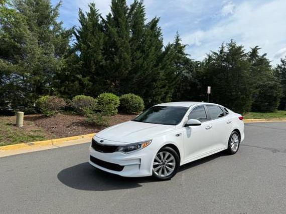 KIA OPTIMA 2018 5XXGT4L33JG269077 image
