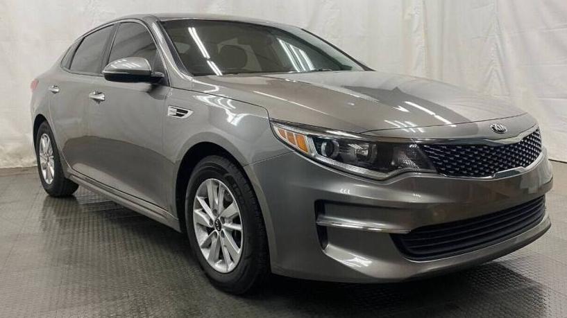 KIA OPTIMA 2018 5XXGT4L37JG215068 image