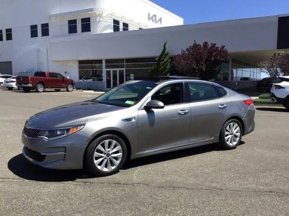 KIA OPTIMA 2018 5XXGU4L37JG208327 image