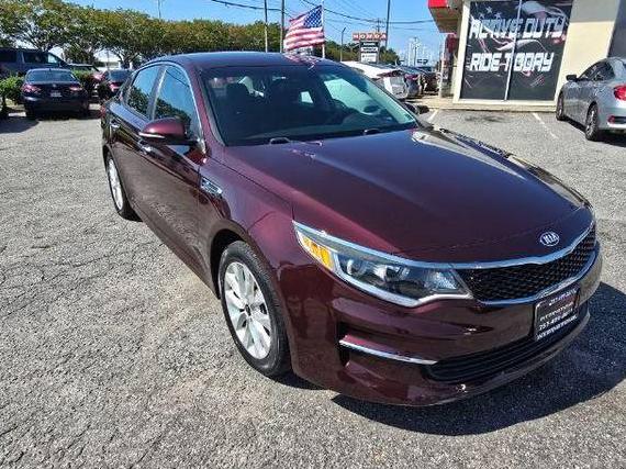 KIA OPTIMA 2018 5XXGT4L30JG269358 image KIA OPTIMA 2018 5XXGT4L30JG269358 image