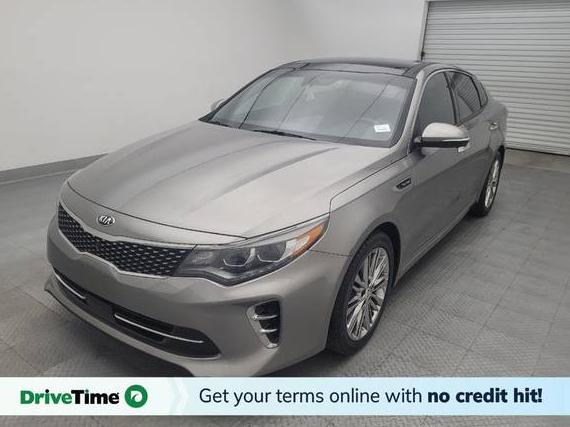 KIA OPTIMA 2017 5XXGV4L20HG158918 image