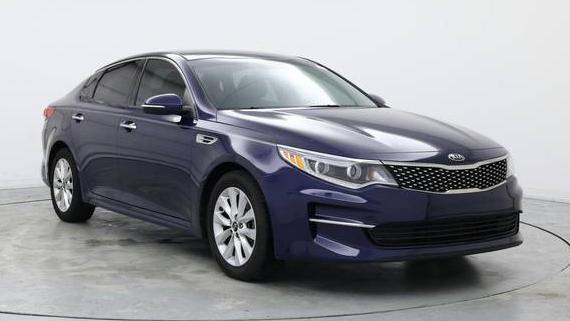 KIA OPTIMA 2017 5XXGU4L32HG160133 image