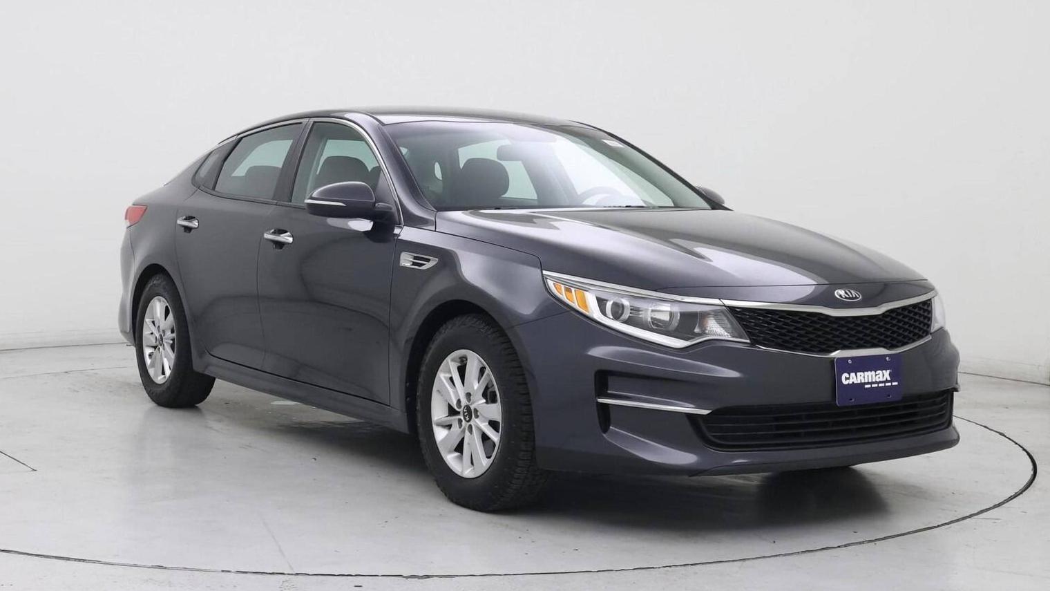 KIA OPTIMA 2017 5XXGT4L3XHG143972 image