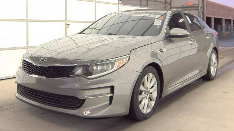 KIA OPTIMA 2017 5XXGT4L36HG175298 image