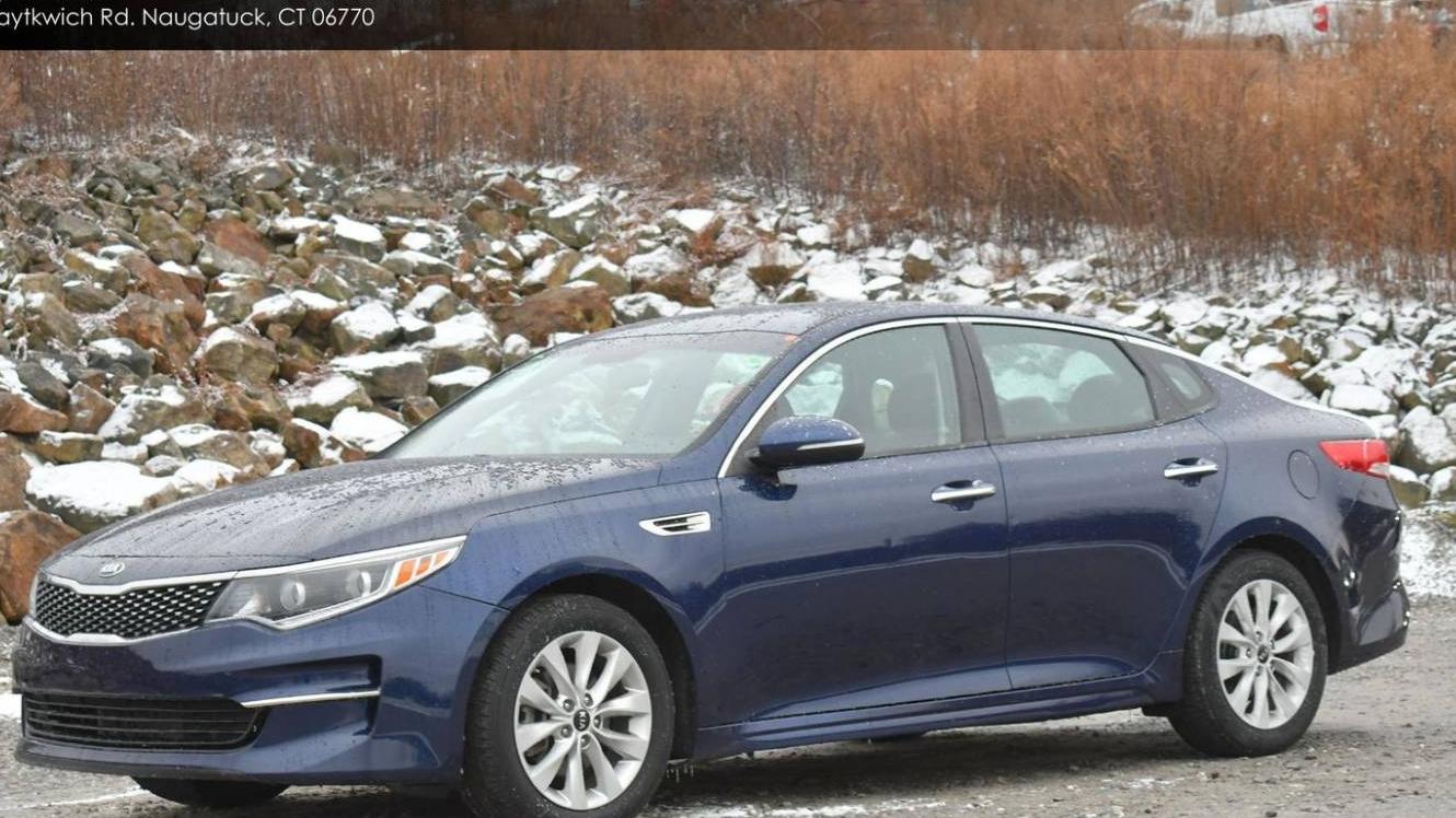 KIA OPTIMA 2017 5XXGU4L37HG158345 image