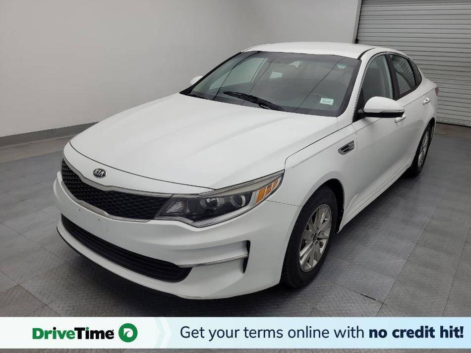 KIA OPTIMA 2017 5XXGT4L31HG170655 image