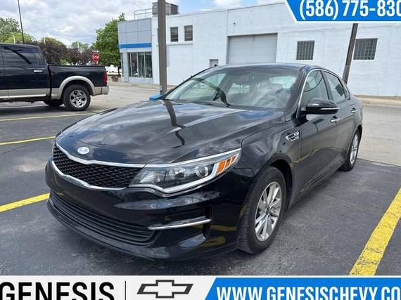 KIA OPTIMA 2017 5XXGT4L30HG152809 image