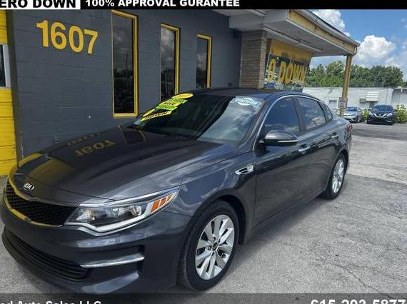 KIA OPTIMA 2017 5XXGT4L32HG133792 image