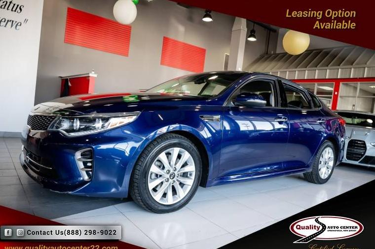 KIA OPTIMA 2017 5XXGU4L36HG152326 image