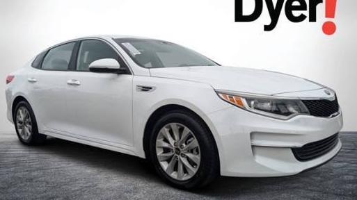 KIA OPTIMA 2017 5XXGT4L30HG132768 image