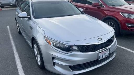 KIA OPTIMA 2017 5XXGT4L38HG173861 image