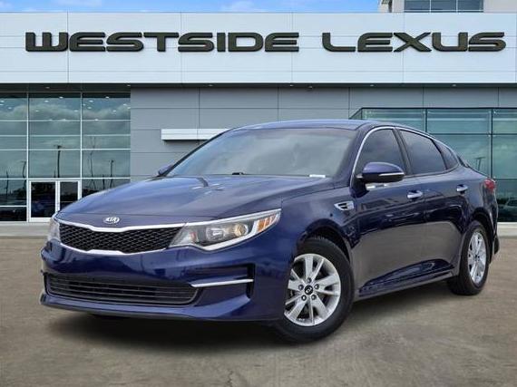 KIA OPTIMA 2017 5XXGT4L33HG170446 image
