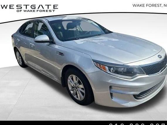 KIA OPTIMA 2017 5XXGT4L39HG148726 image