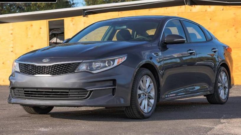 KIA OPTIMA 2017 5XXGT4L35HG147475 image