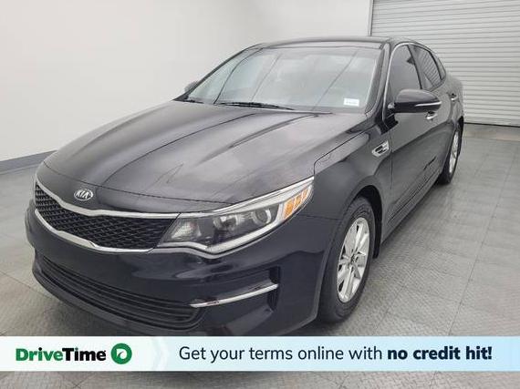 KIA OPTIMA 2017 5XXGT4L34HG151758 image