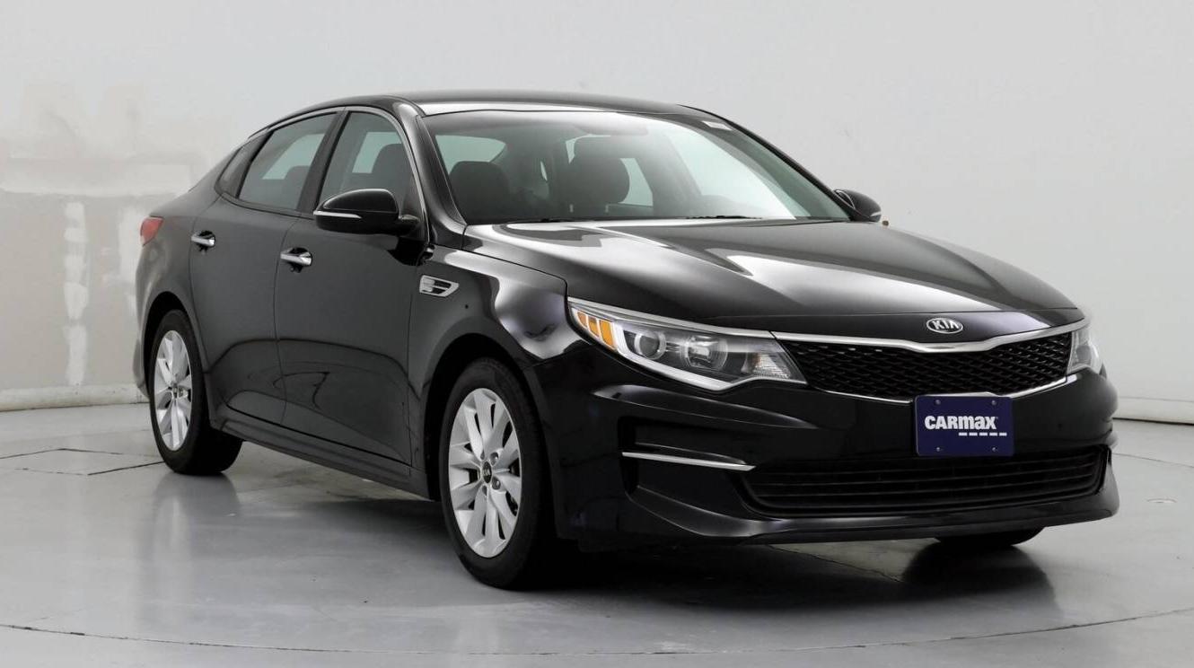 KIA OPTIMA 2017 5XXGT4L38HG140892 image