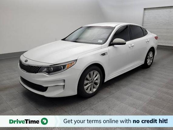 KIA OPTIMA 2017 5XXGU4L37HG167997 image