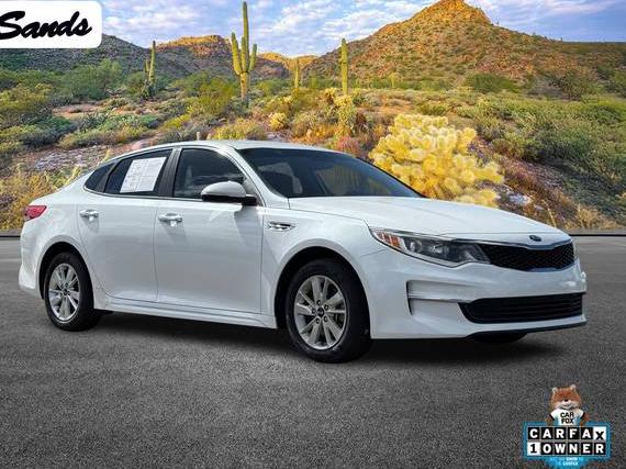 KIA OPTIMA 2017 5XXGT4L35HG137173 image