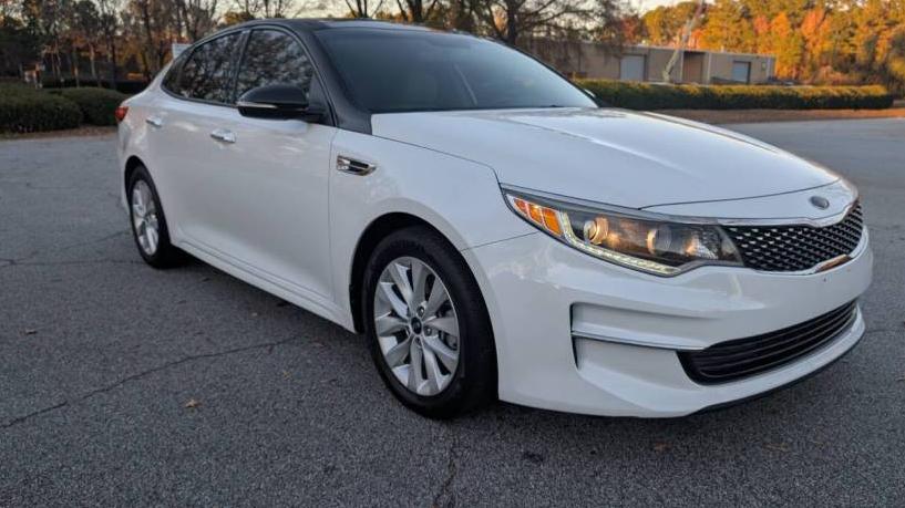 KIA OPTIMA 2017 5XXGU4L33HG134527 image