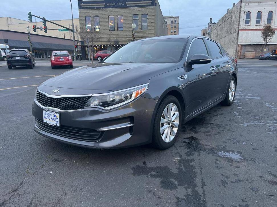 KIA OPTIMA 2017 5XXGT4L30HG167942 image