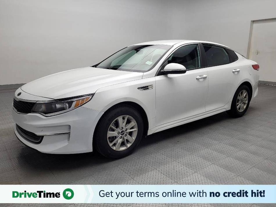 KIA OPTIMA 2017 5XXGT4L36HG152443 image