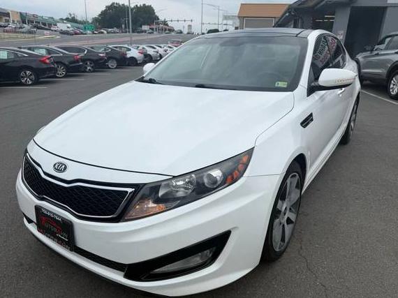KIA OPTIMA 2012 5XXGR4A67CG077966 image
