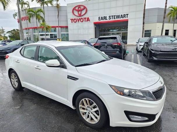 KIA OPTIMA 2012 KNAGM4A71C5274799 image