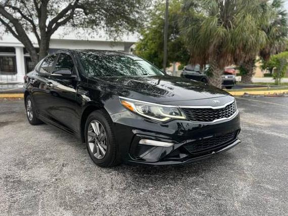 KIA OPTIMA 2020 5XXGT4L36LG423865 image