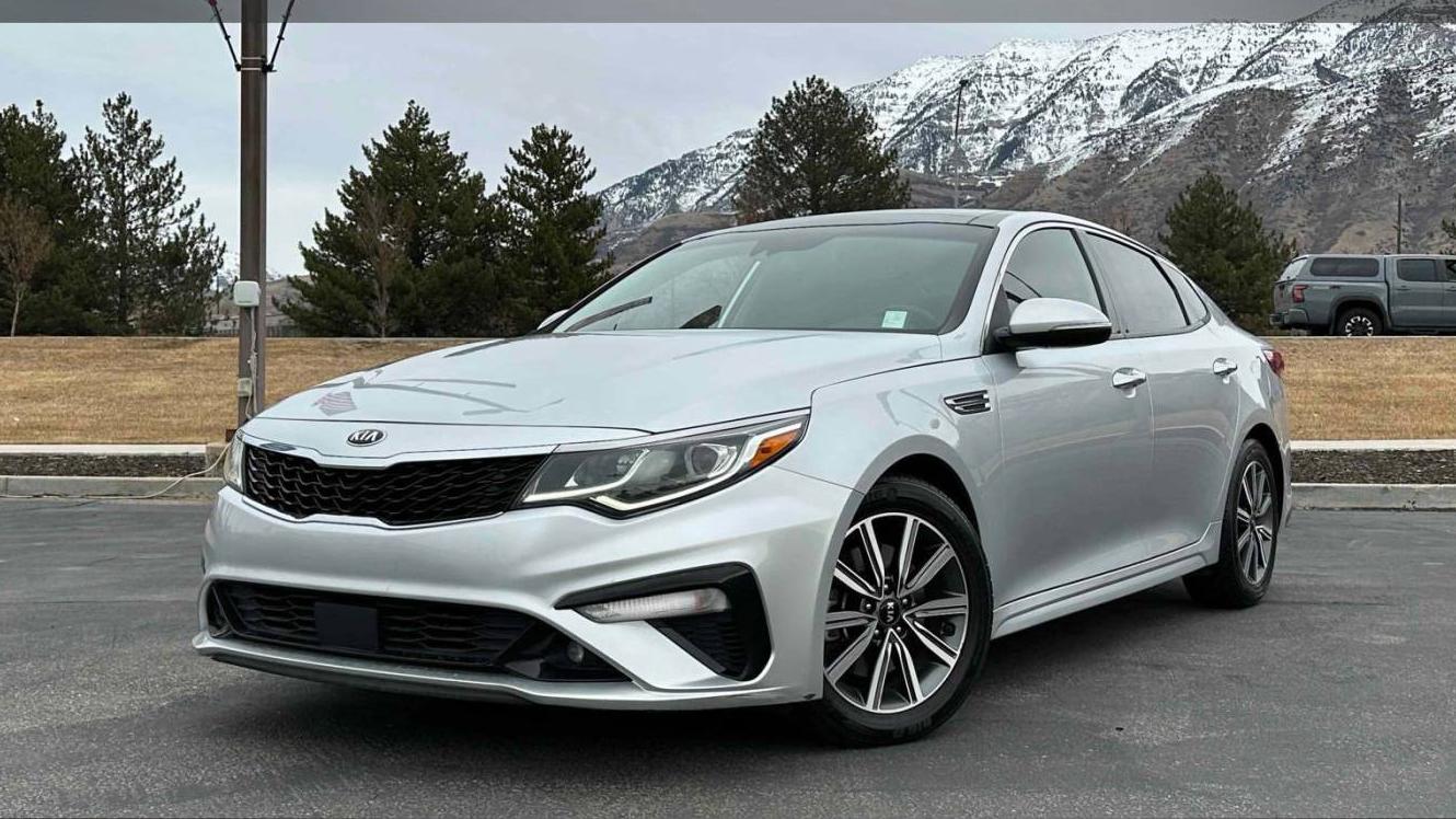 KIA OPTIMA 2020 5XXGU4L12LG424636 image