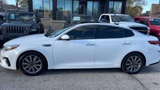 KIA OPTIMA 2020 5XXGU4L10LG415594 image