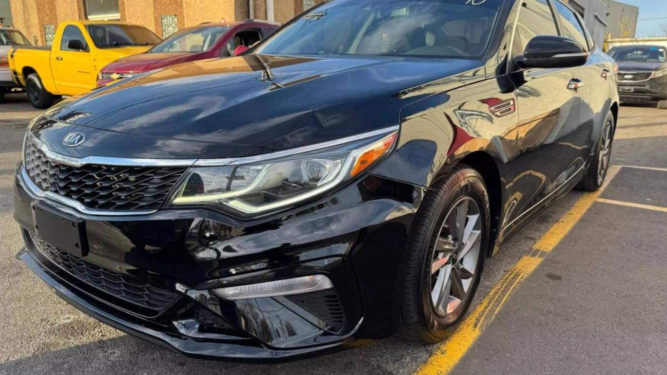 KIA OPTIMA 2020 5XXGT4L33LG402696 image