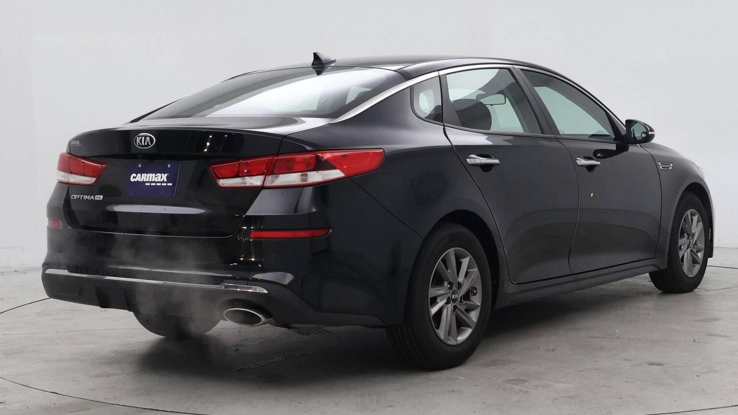 KIA OPTIMA 2020 5XXGT4L33LG427727 image