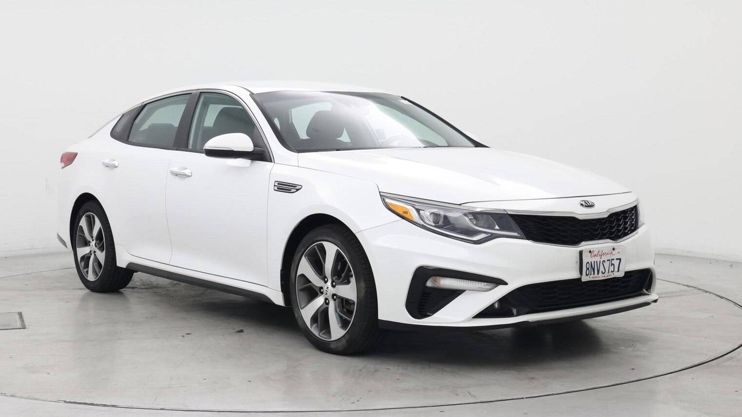 KIA OPTIMA 2020 5XXGT4L37LG426290 image