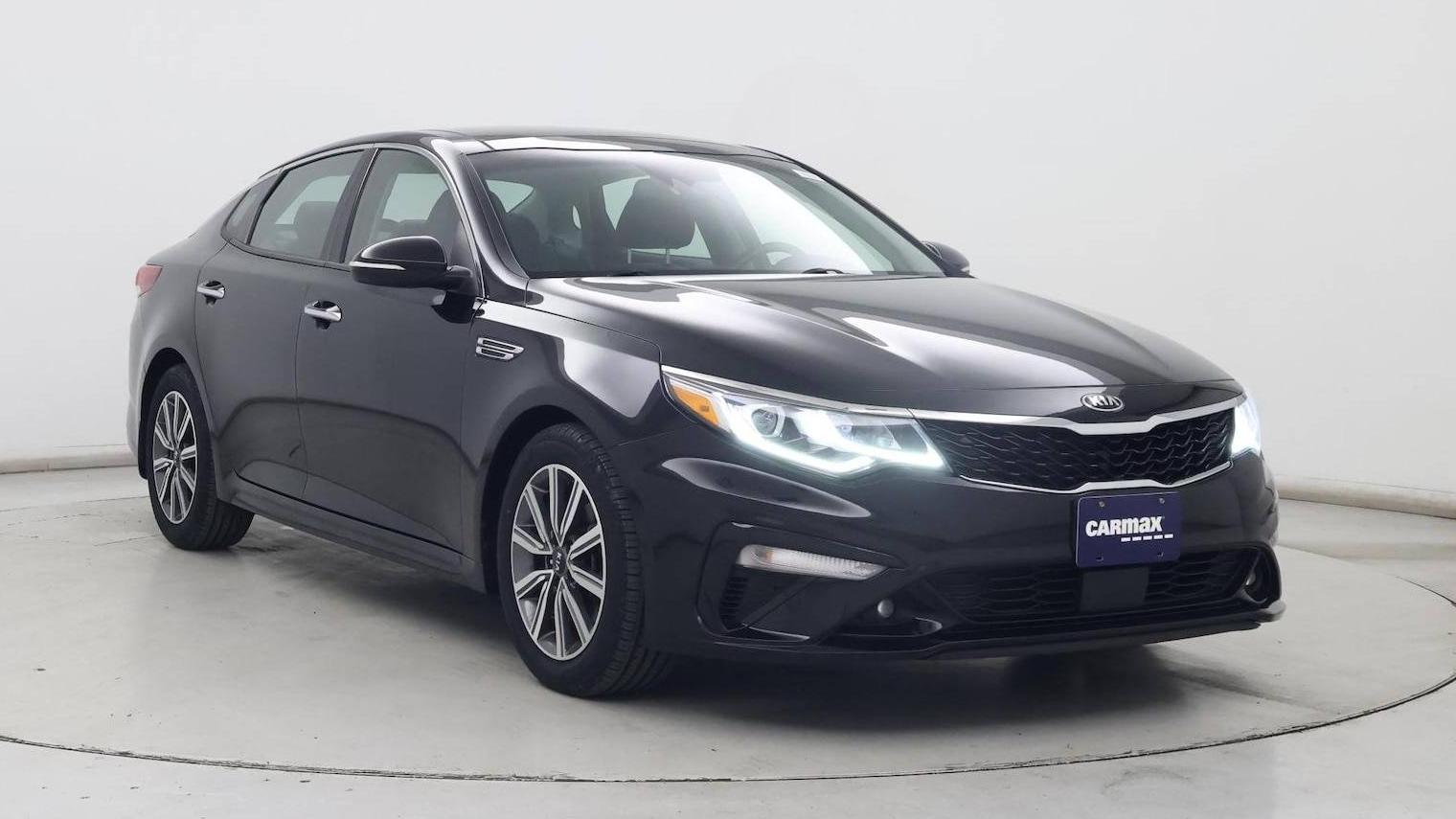 KIA OPTIMA 2020 5XXGU4L17LG395411 image