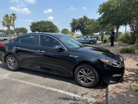 KIA OPTIMA 2020 5XXGT4L37LG397471 image
