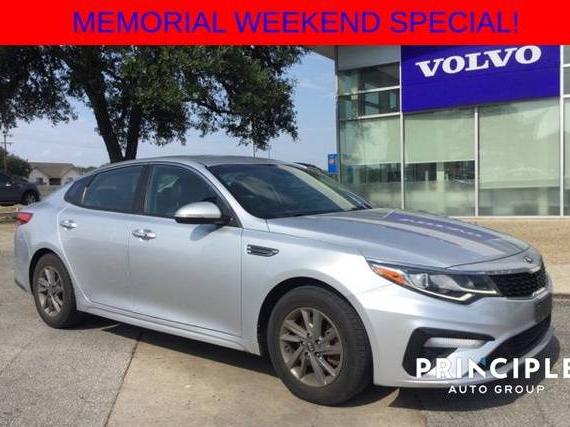 KIA OPTIMA 2020 5XXGT4L31LG419139 image