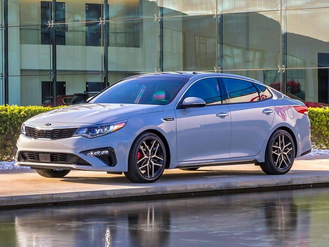 KIA OPTIMA 2020 5XXGT4L32LG406318 image