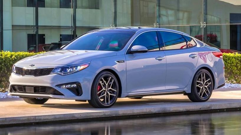 KIA OPTIMA 2020 5XXGU4L10LG427504 image