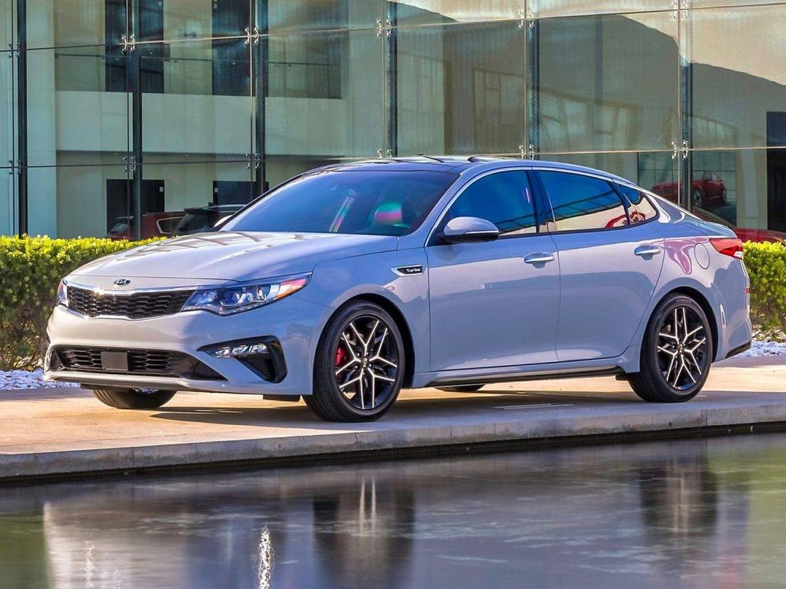 KIA OPTIMA 2020 5XXGT4L30LG384416 image