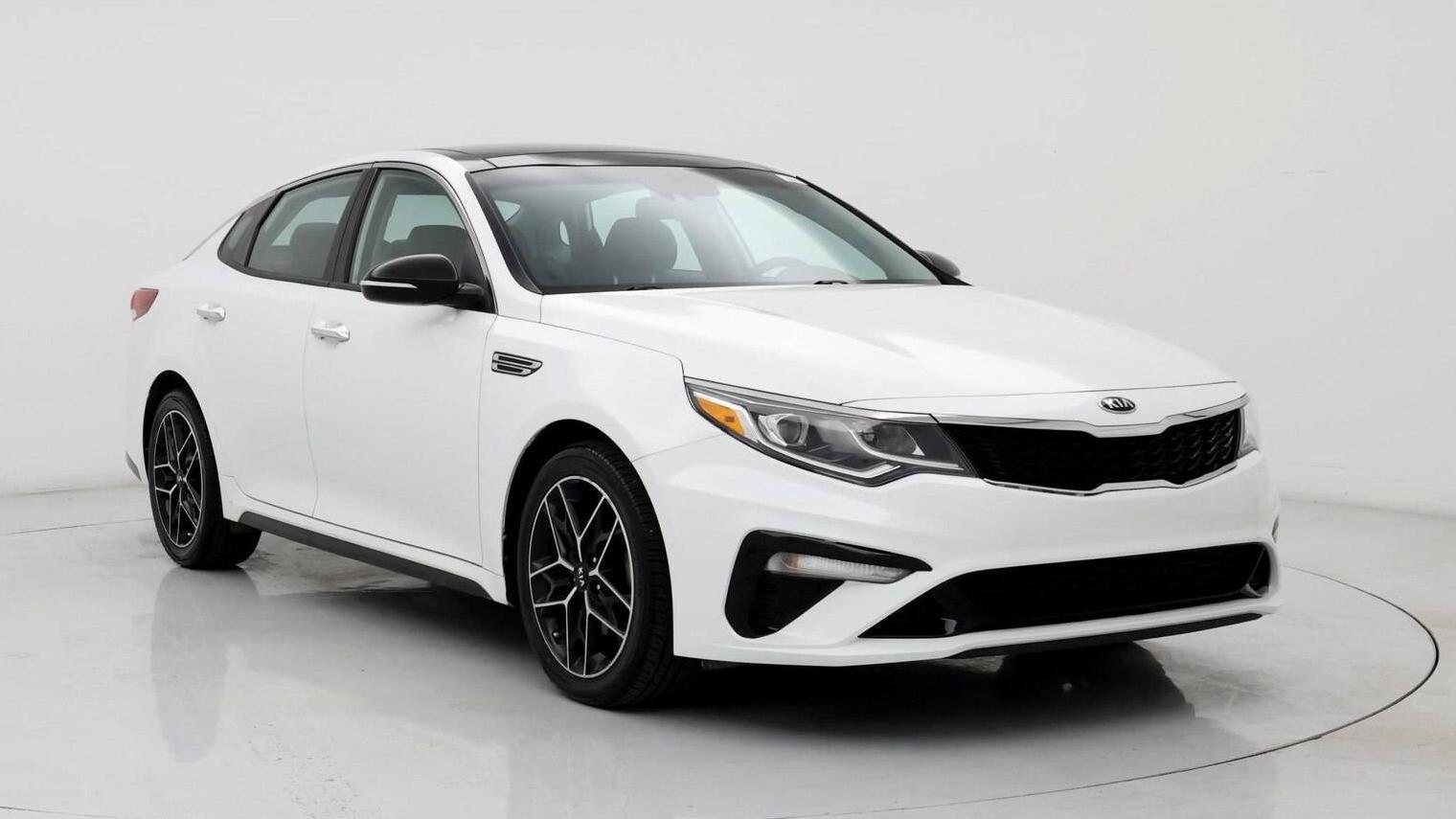 KIA OPTIMA 2020 5XXGT4L35LG445632 image